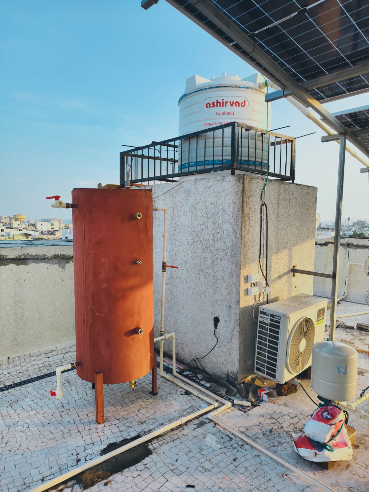 How Solar Panels Work and Generate Electricity